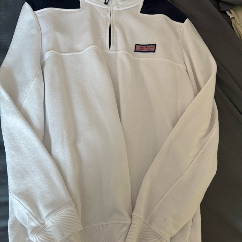 Vineyard Vines Men's White and Navy Zip-Up Sweater